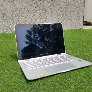 HP Spectre x360 i7-6500U- 8GB – 256GB SSD (US Used)