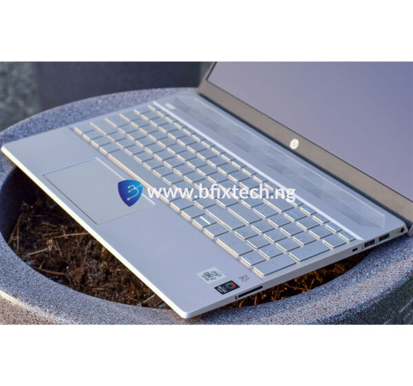 UK Used Hp Pavilion Touchscreen 10th Gen Laptop
