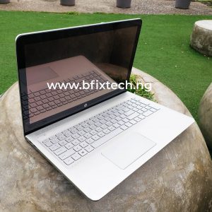 HP ENVY 15-AS068NR TOUCHSCREEN CORE I5-6200U 8GB RAM/ 500GB HDD/ 128GB SSD