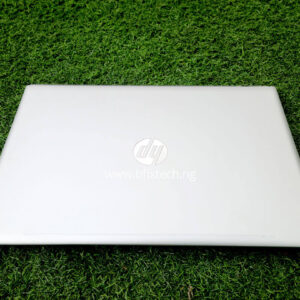 HP ENVY GAMING LAPTOP I7-7500U 16GB RAM 512GB SSD 17.3″