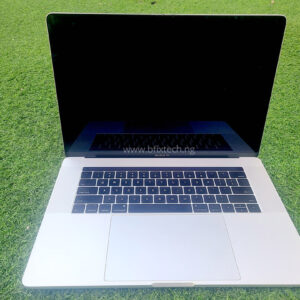 APPLE MACBOOK PRO 2017 USED LAPTOP UK