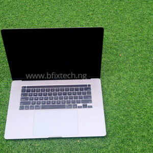 APPLE MACBOOK PRO 2019 (A2141) CORE I7-9750H 16GB RAM 512GB SSD